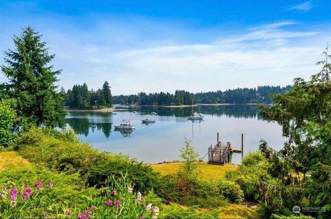 Did I mention the view ...stunning !!! - 924 Shorewood Dr Unit F