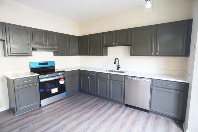 Photo - 4122 Beaufain St