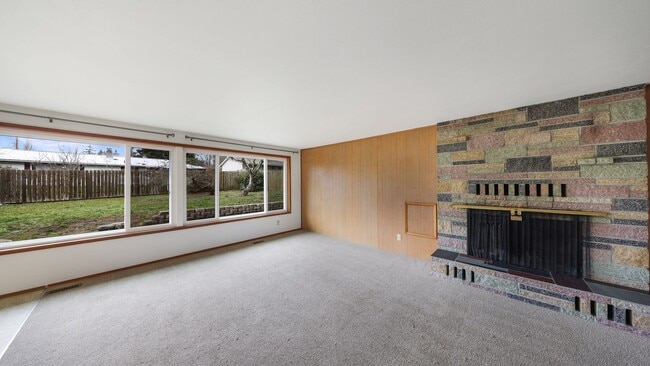 Photo - 3 Bed 2 Bath - One-Story - NAS Whidbey - F...