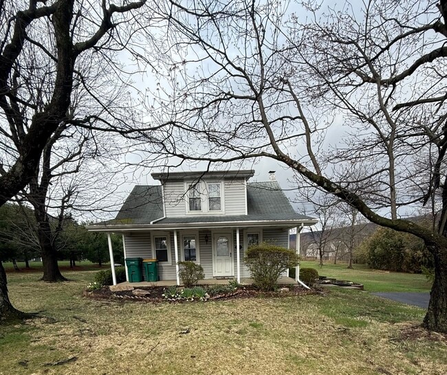 Building Photo - 4324 Valley Rd