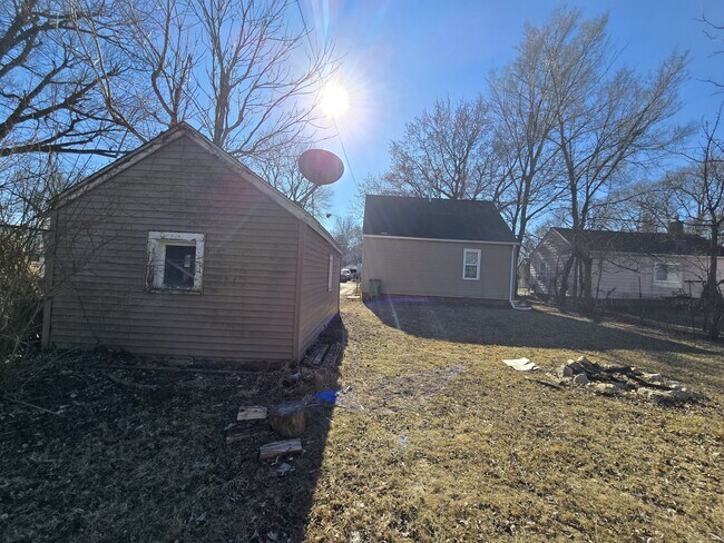 Photo - 511 Ricker St