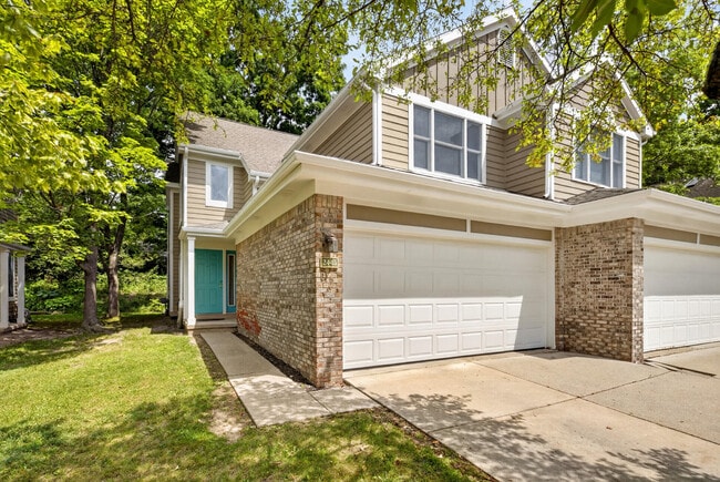 Building Photo - 2445 Mulberry Ct