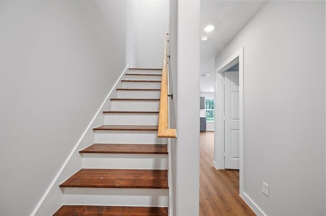 Photo - 7804 Crestview Dr Unidad B