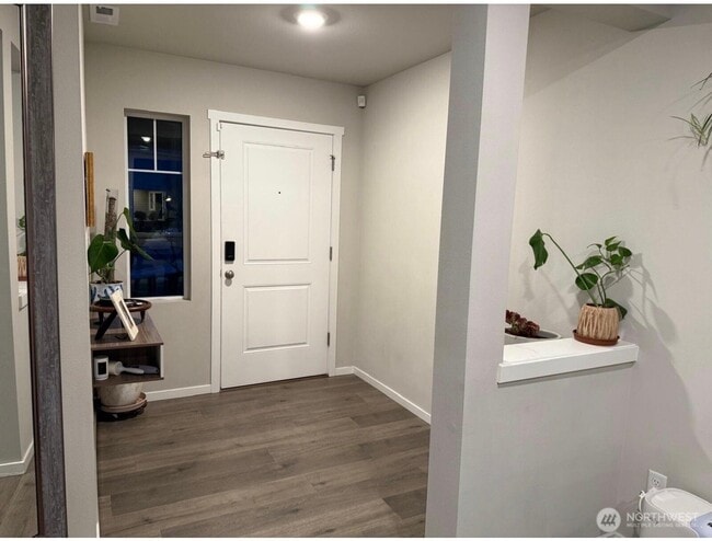 Photo - 18795 108th Ave E