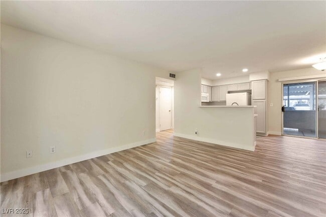 Photo - 5259 Caspian Springs Dr Unit 102