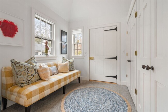 Photo - 164 Forest St