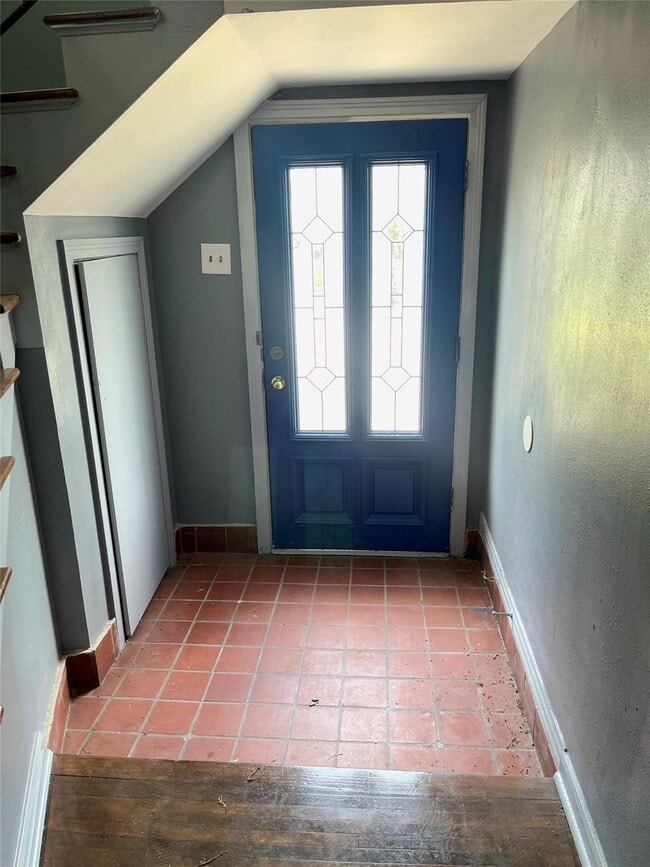 Photo - 2027 Sheridan St