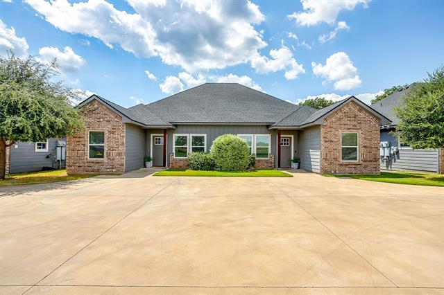 Photo - 2706 James Rd