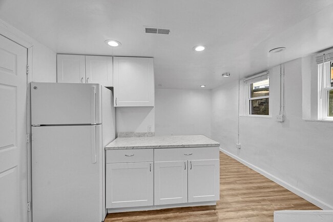 Photo - 2143 S Acoma St Unit Basement Apt