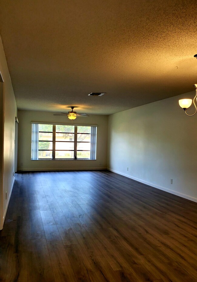 Photo - 5890 Sugar Palm Ct Unit F
