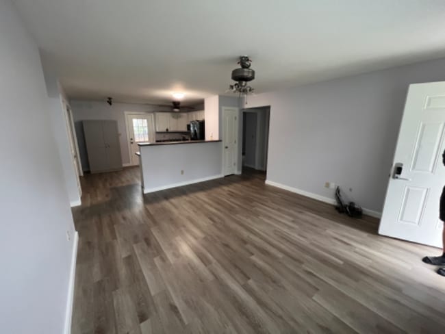 Photo - 1502 Elrod St SE