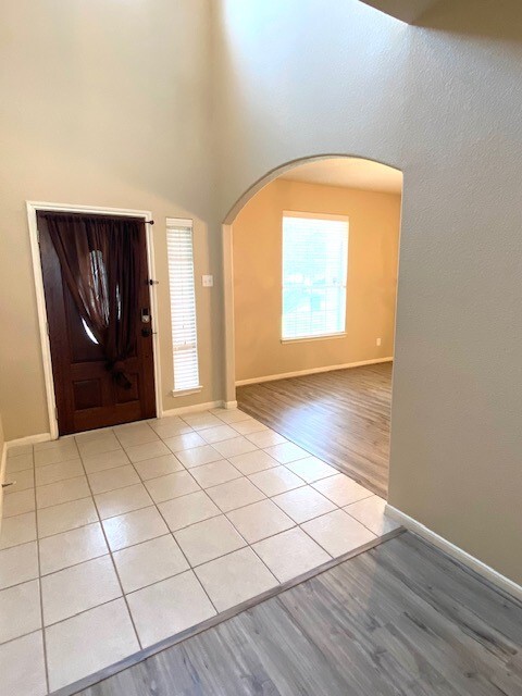 Photo - 7406 Valentine Ln
