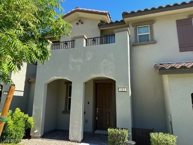 Building Photo - 113 Alamere Falls Dr Rental