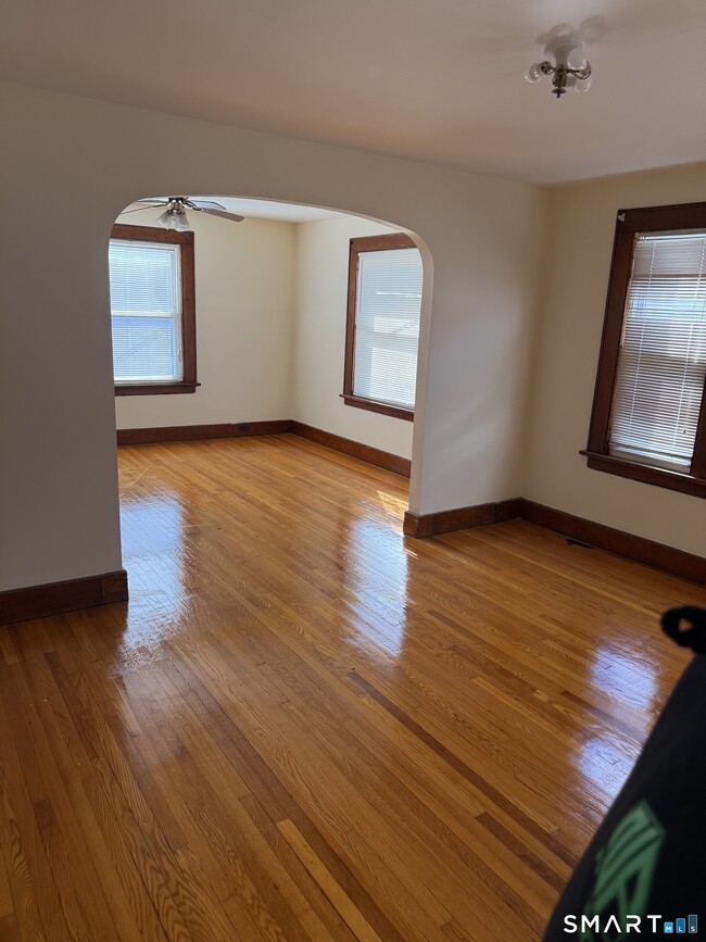 Photo - 7 Gardners Ln