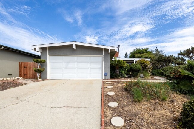 8357 Elsmore Dr