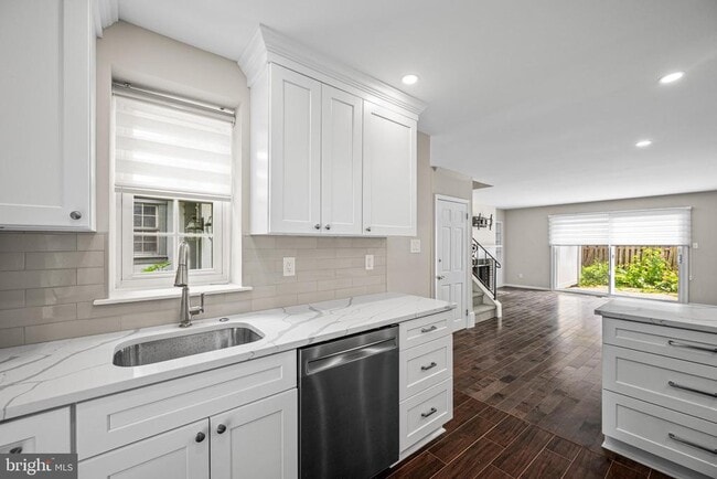 Photo - 15 Llanfair Rd