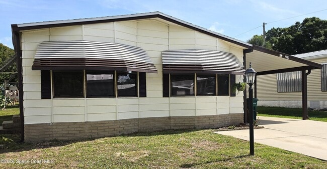 Building Photo - 259 S Dolphin Cir