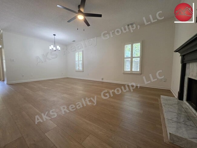 Photo - 158 Sugar Dr