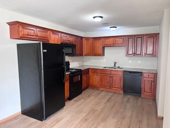 Photo - 9416-9420 2nd Unit 9416 2nd