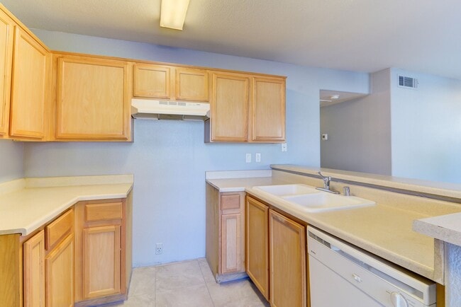 Photo - 2974 Juniper Hills Blvd Unit 101