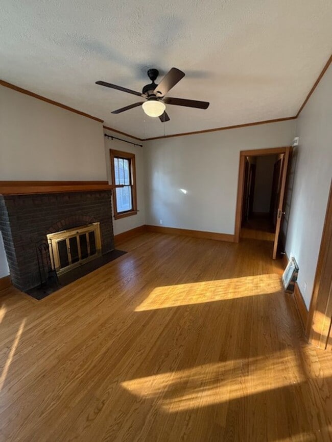 Photo - Classic 4-Bedroom Home with Indoor and Outdoor Space!!