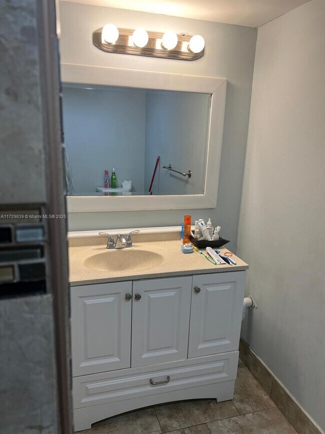 Photo - 2 bedroom in North Miami FL 33179
