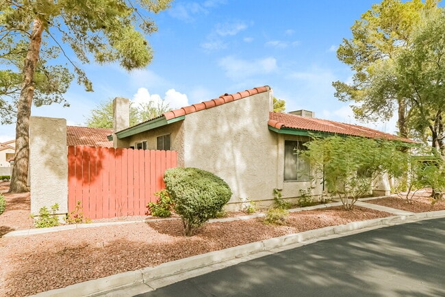 Photo - 763 Heritage Vista Ave