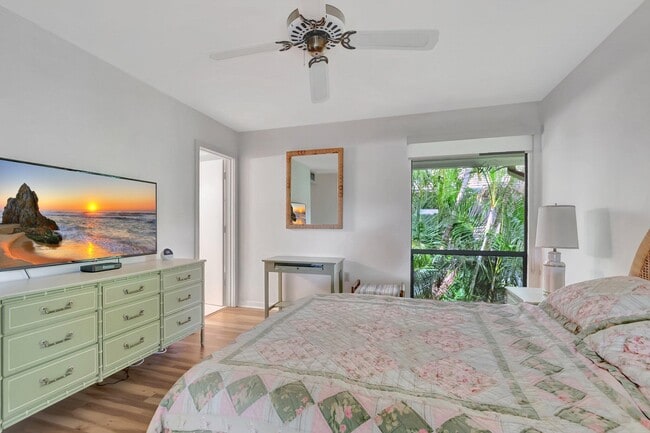 Photo - 7067 Rain Forest Dr