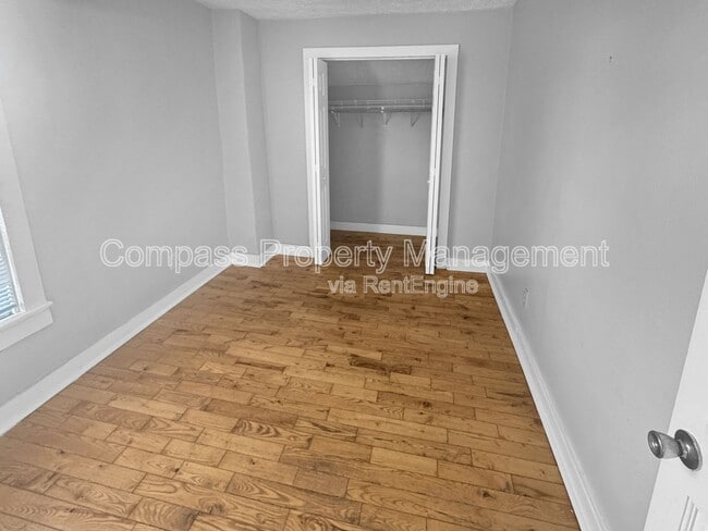309 Eastern Ave SE