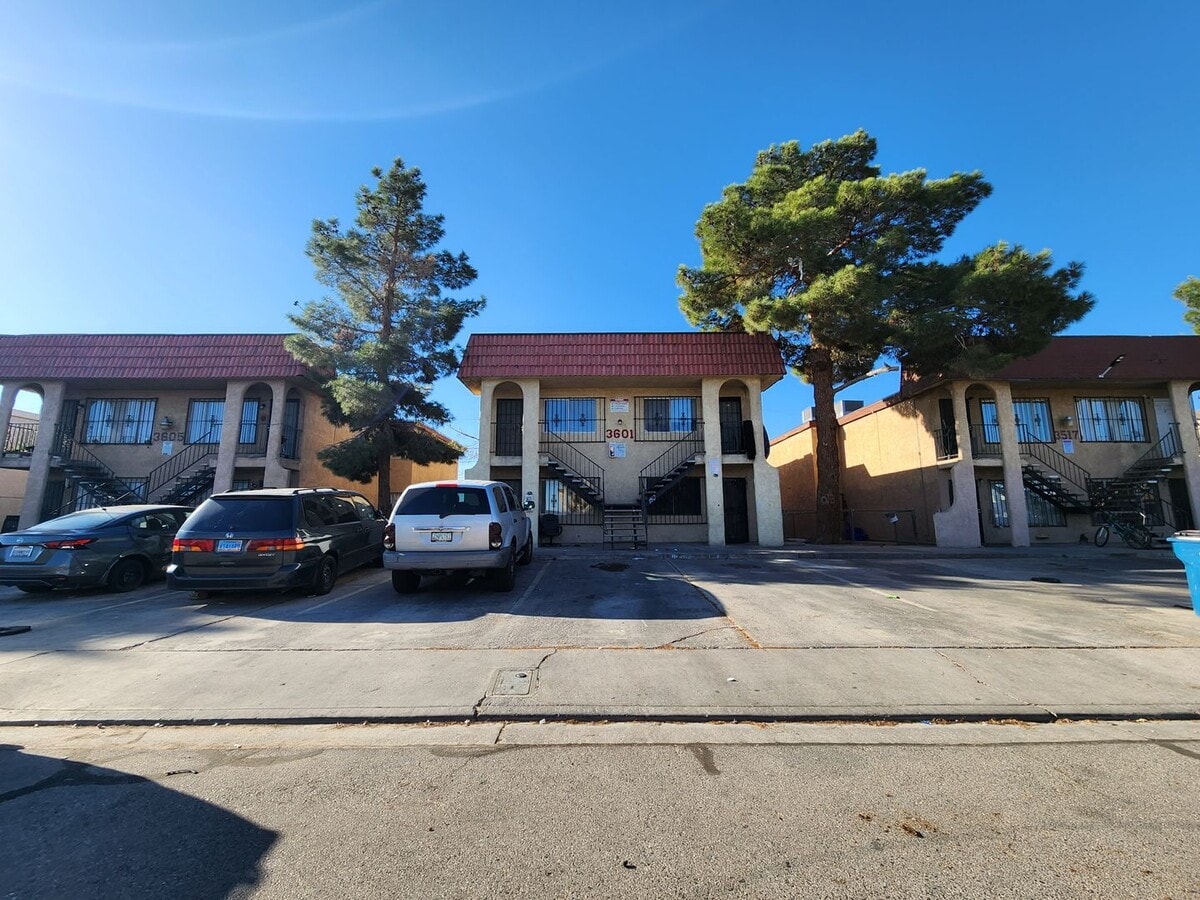 Photo - 3601 Thomas Ave Unit 1