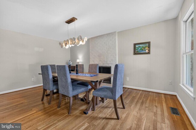Photo - 723 Forest Ridge Dr