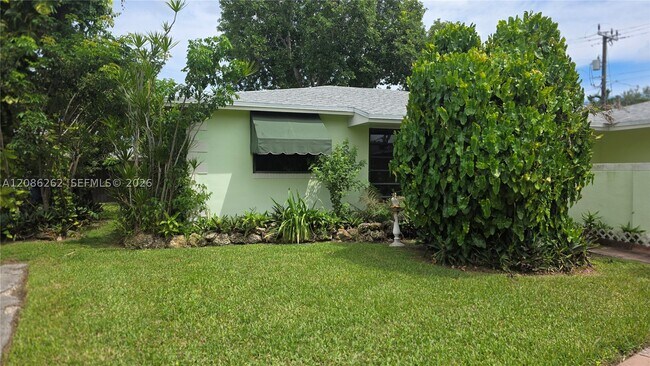 Photo - 19851 SW 103rd Ct Unit 19851