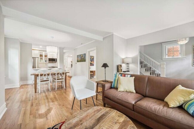 Photo - 2429 Central St