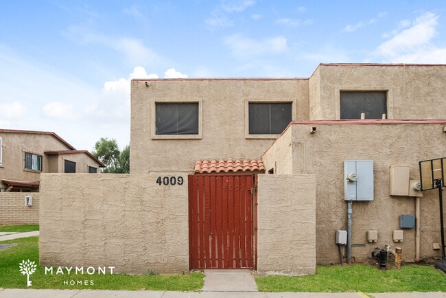 Building Photo - 4009 W Palomino Rd