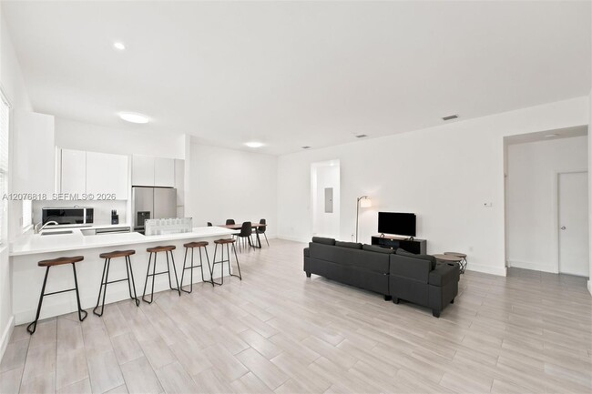 Photo - 1544 NW 59th St