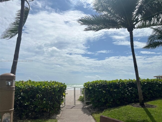 Building Photo - 16500 Collins Ave Unit 655 Rental
