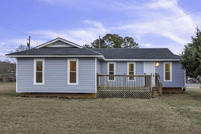 Building Photo - Newly Renovated & Move in ready Rental
