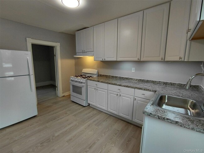 Photo - 67 Greenkill Ave Unit A2