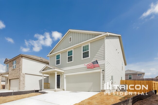 Building Photo - 1932 Bluethroat