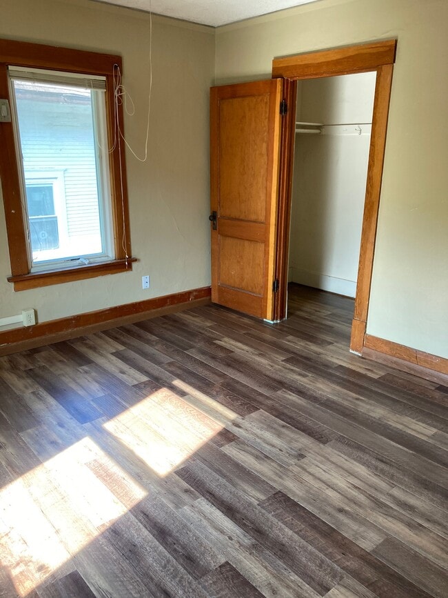 Photo - 614 N 5th St