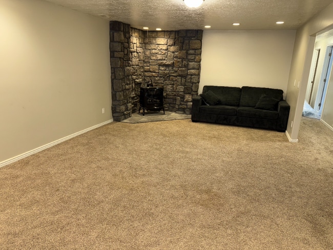 Photo - 1008 Rambouillet Dr