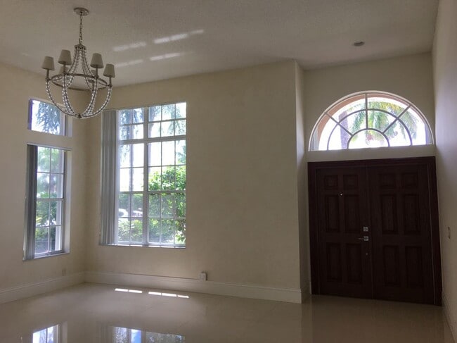 Photo - 19496 Preserve Dr