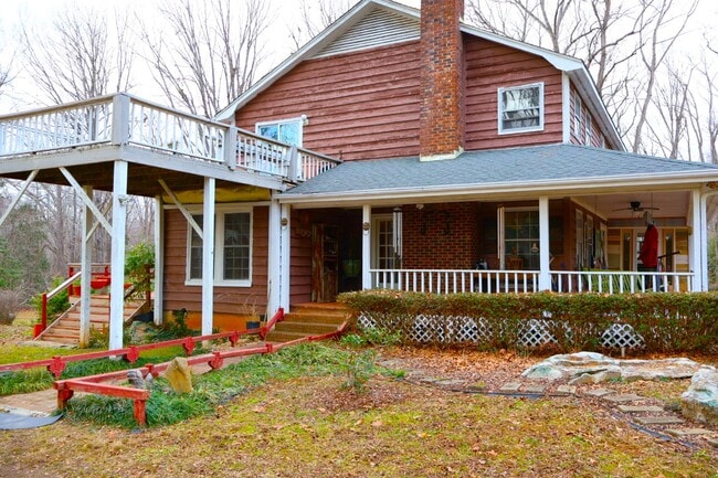 Photo - 578 Otts Shoals Rd