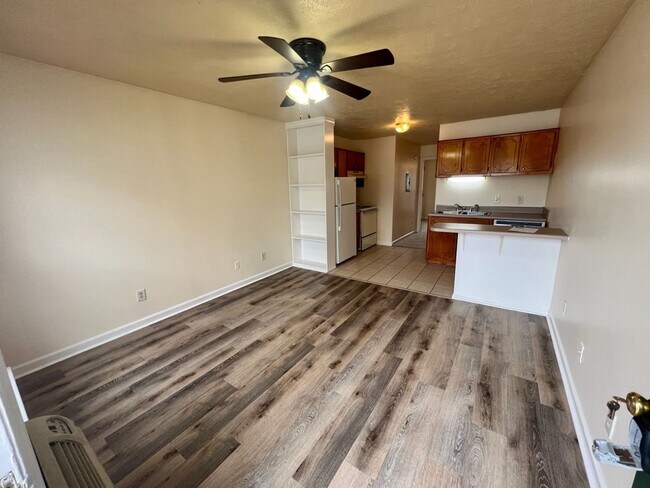Photo - 1BR 1BA Ground Level Apt., Free Water! - *... Unit C-26