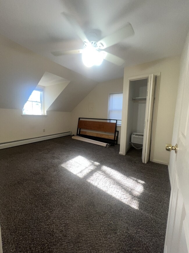 Photo - 215 W Court St Unit 3