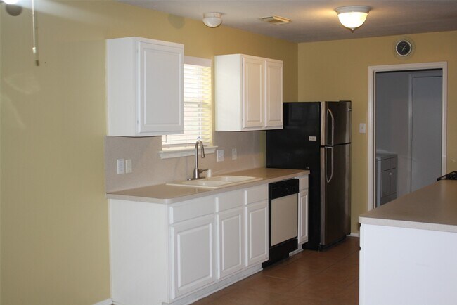 Photo - 6630 Sutton Meadows Dr