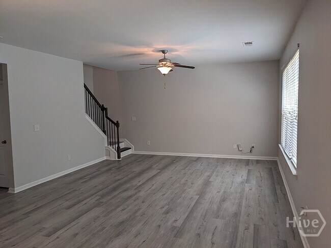 Photo - 150 Couplet Dr