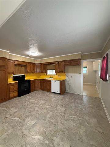 Photo - 223 W Jefferson St
