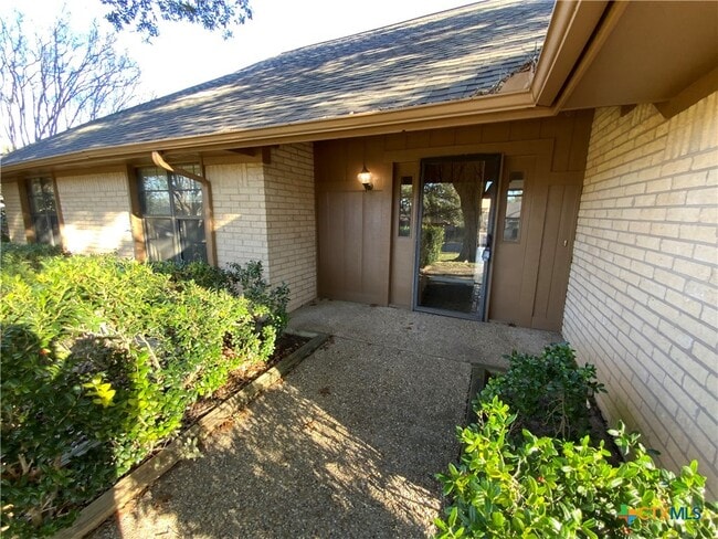 Photo - 2429 Canyon Creek Dr