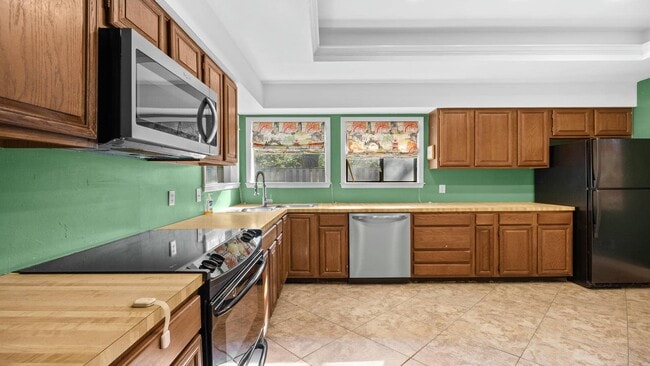 Photo - 904 Dogwood Ct